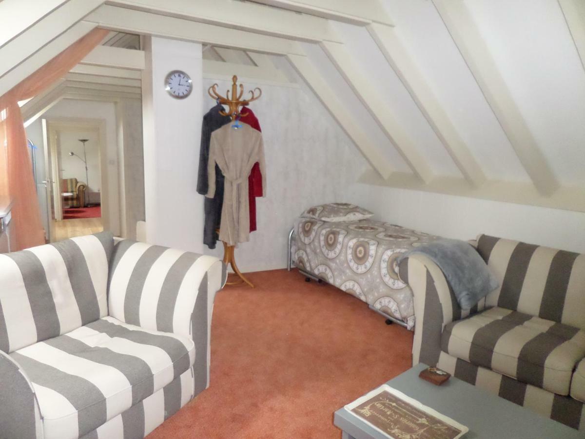 B&B Huize Cossee Gasselte Екстериор снимка